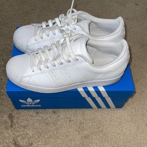 Men’s Adidas Superstar Original, Size 10.5